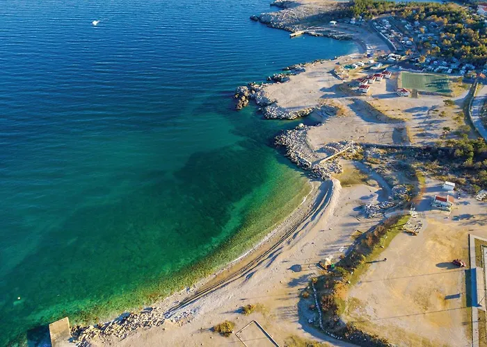 Amazing In Feriehus Dobrinj