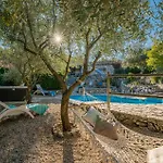 Amazing In בית נופש